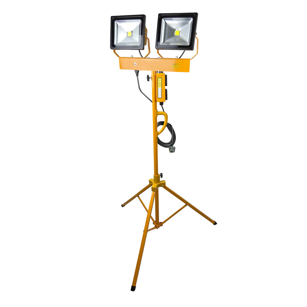 Spectre 230V HD Twin 30W LED Floodlight, 5Mx1.5mm Cable, 2x13A Outlet and 13A Plug Main Image